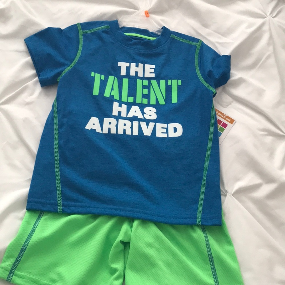 Brand new toddler boys 2 piece set